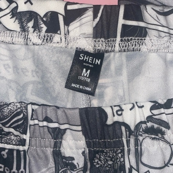 DONATING 12/31~ SHEIN Pop Art & Manga Print Flare Leg Pants - Picture 2 of 2